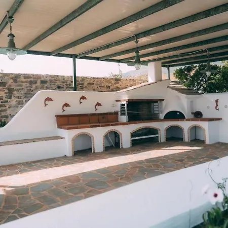 Villa Margie Karistos